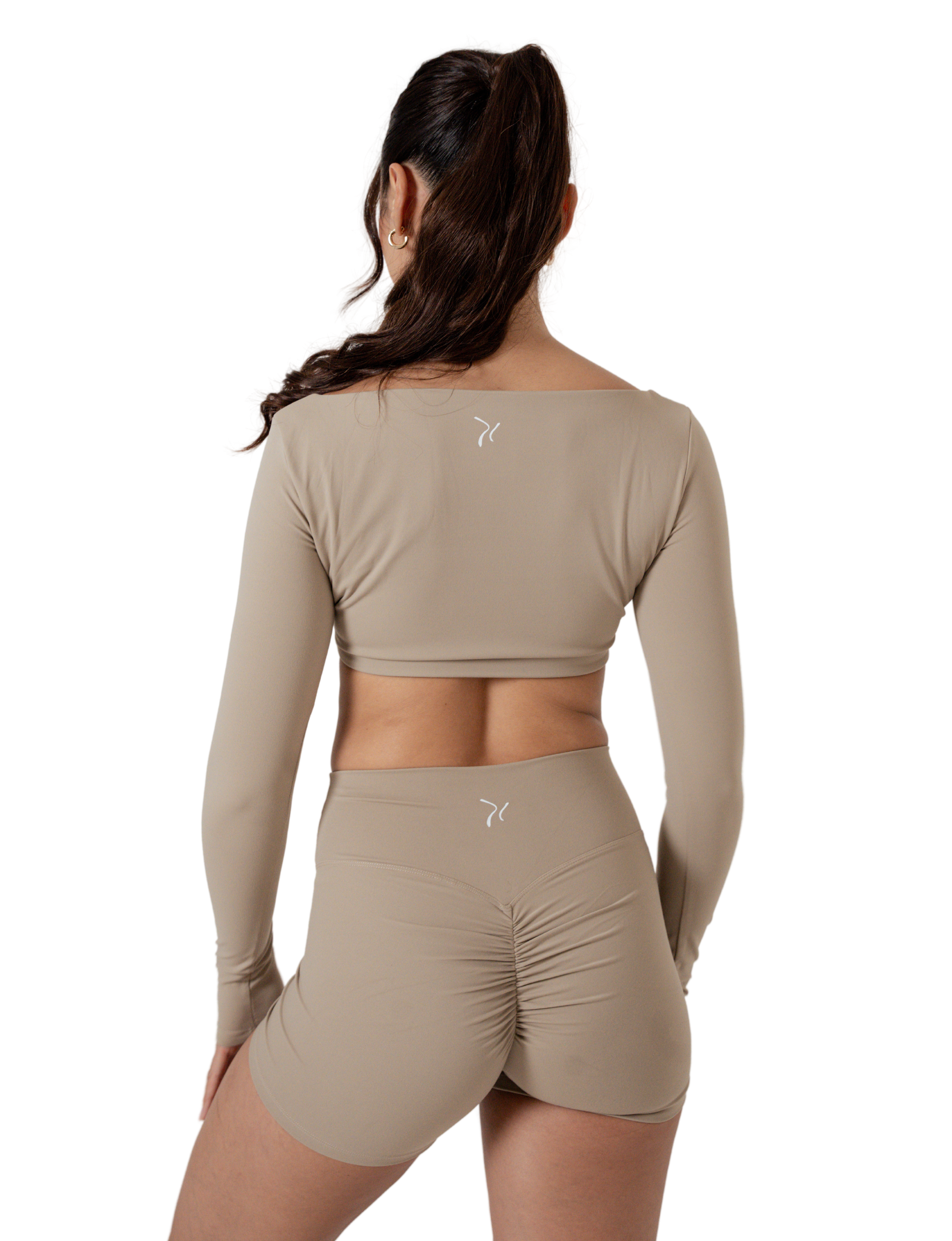 Esperanza Shorts in Khaki